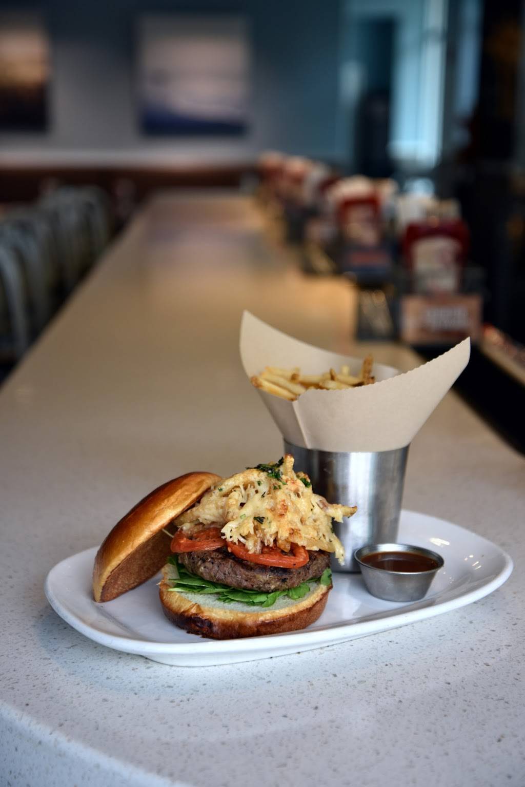 The Counter | restaurant | 9110 Strada Pl Ste 6130, Naples, FL 34108, USA | 2395660644 OR +1 239-566-0644