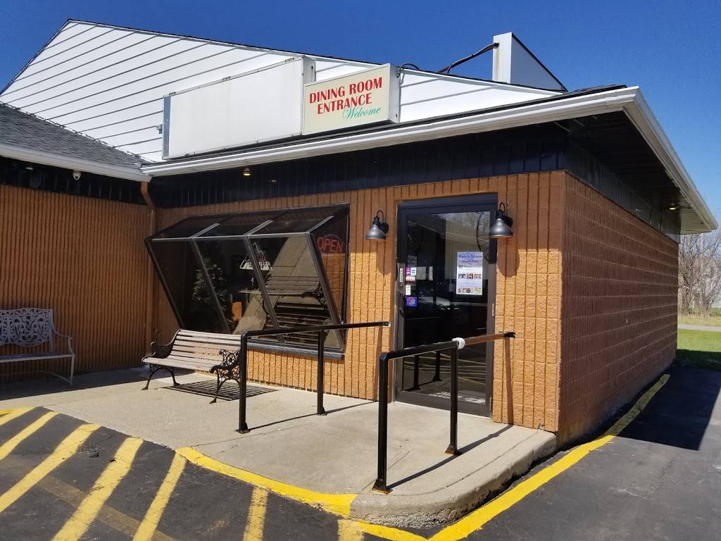 Howling Rooster Cafe | restaurant | 529 Englewood Ave, Buffalo, NY 14223, USA | 7168384440 OR +1 716-838-4440