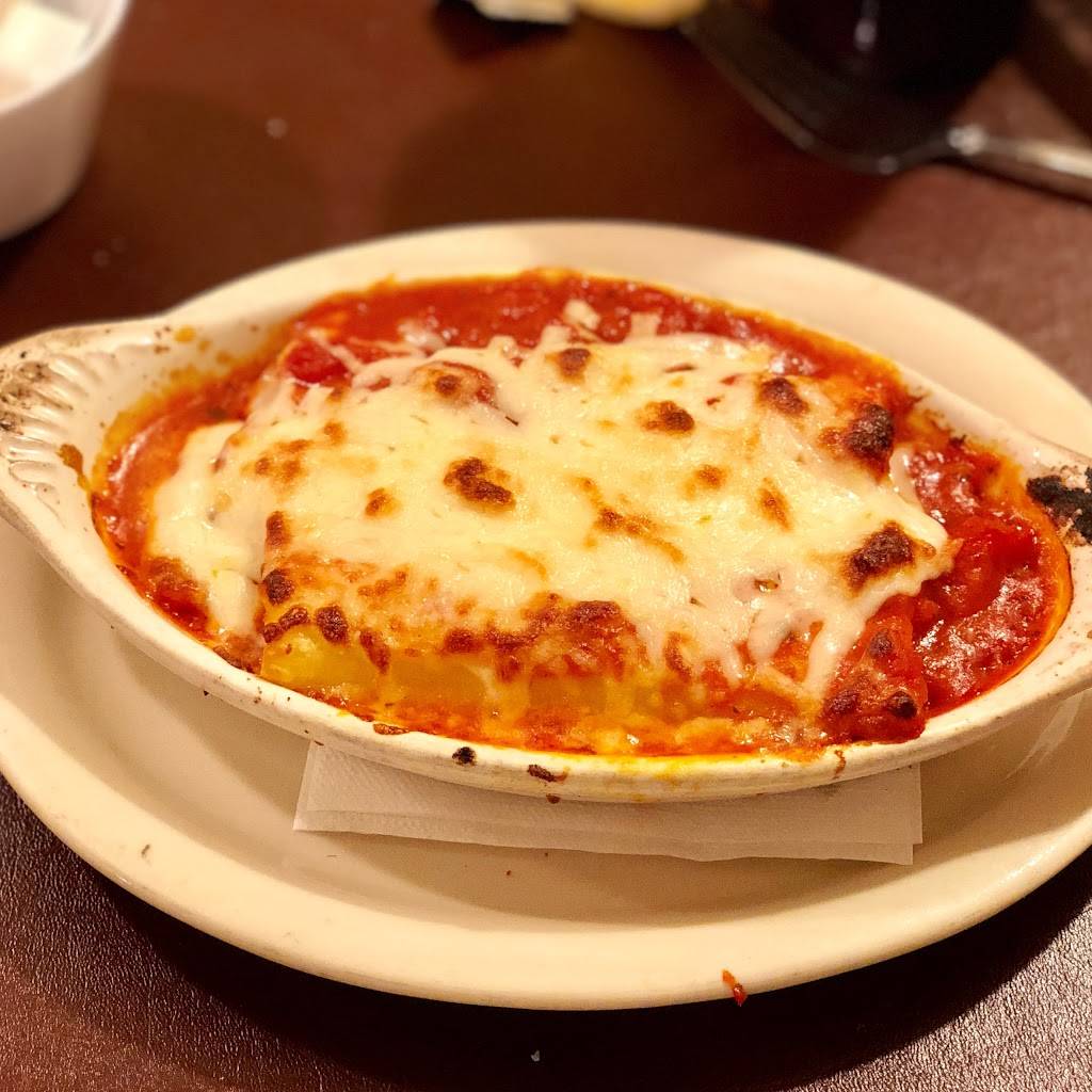 Paps Italian Grill | restaurant | 632 TX-16, Bandera, TX 78003, USA | 8307969400 OR +1 830-796-9400