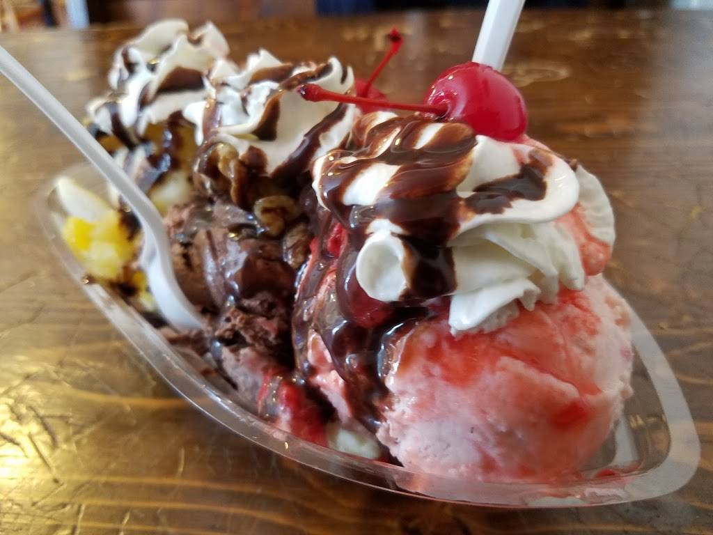 Yarboroughs Homemade Ice Crm | restaurant | 4341, 132 McIver St, Sanford, NC 27330, USA | 9197766266 OR +1 919-776-6266