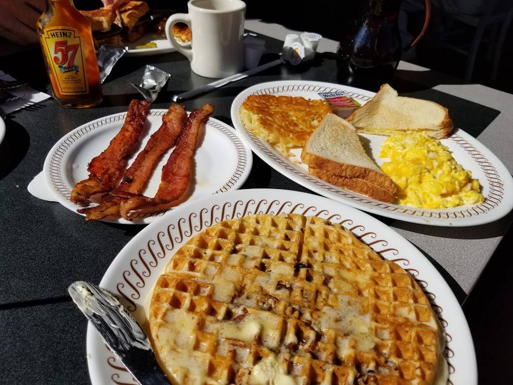 Waffle House | meal takeaway | 4301 Sidco Dr, Nashville, TN 37204, USA | 6158324942 OR +1 615-832-4942