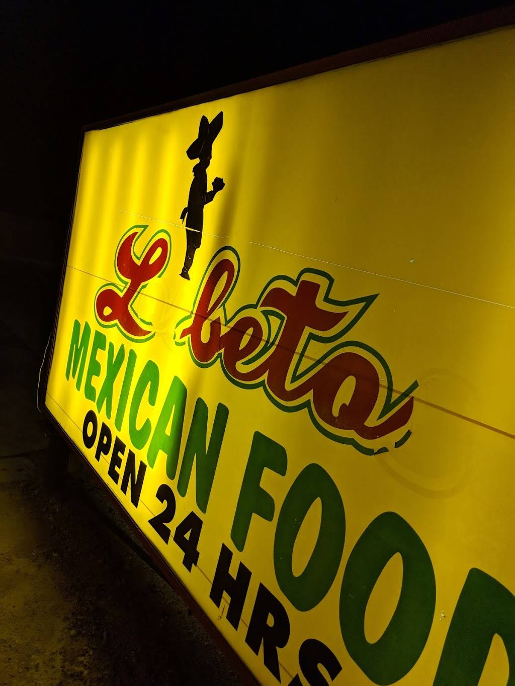 El Beto Mexican Food | restaurant | 32 N Campbell Ave, Tucson, AZ 85719, USA | 5206220301 OR +1 520-622-0301