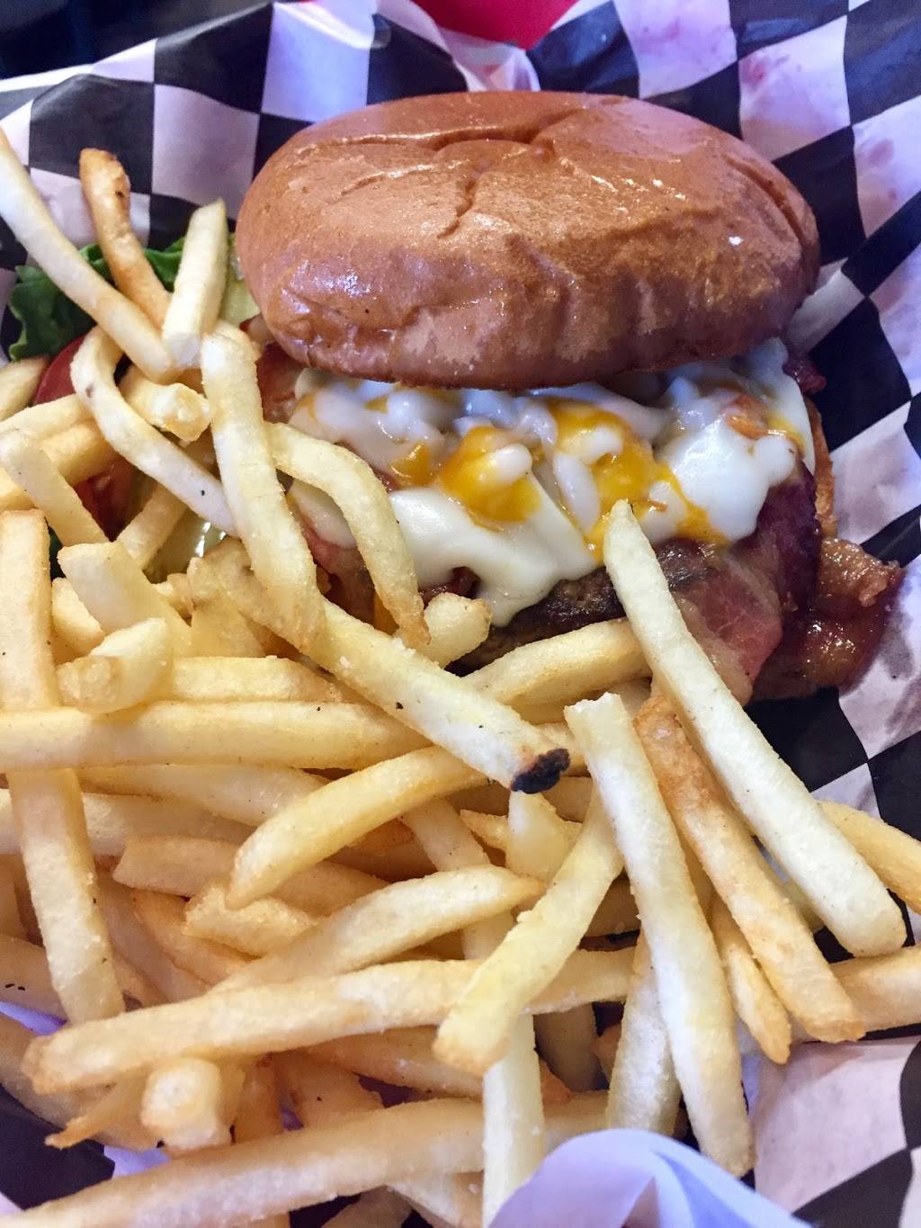 Rhythm And Q | restaurant | 1721 Forest Hills Blvd, Bella Vista, AR 72715, USA | 4792686858 OR +1 479-268-6858