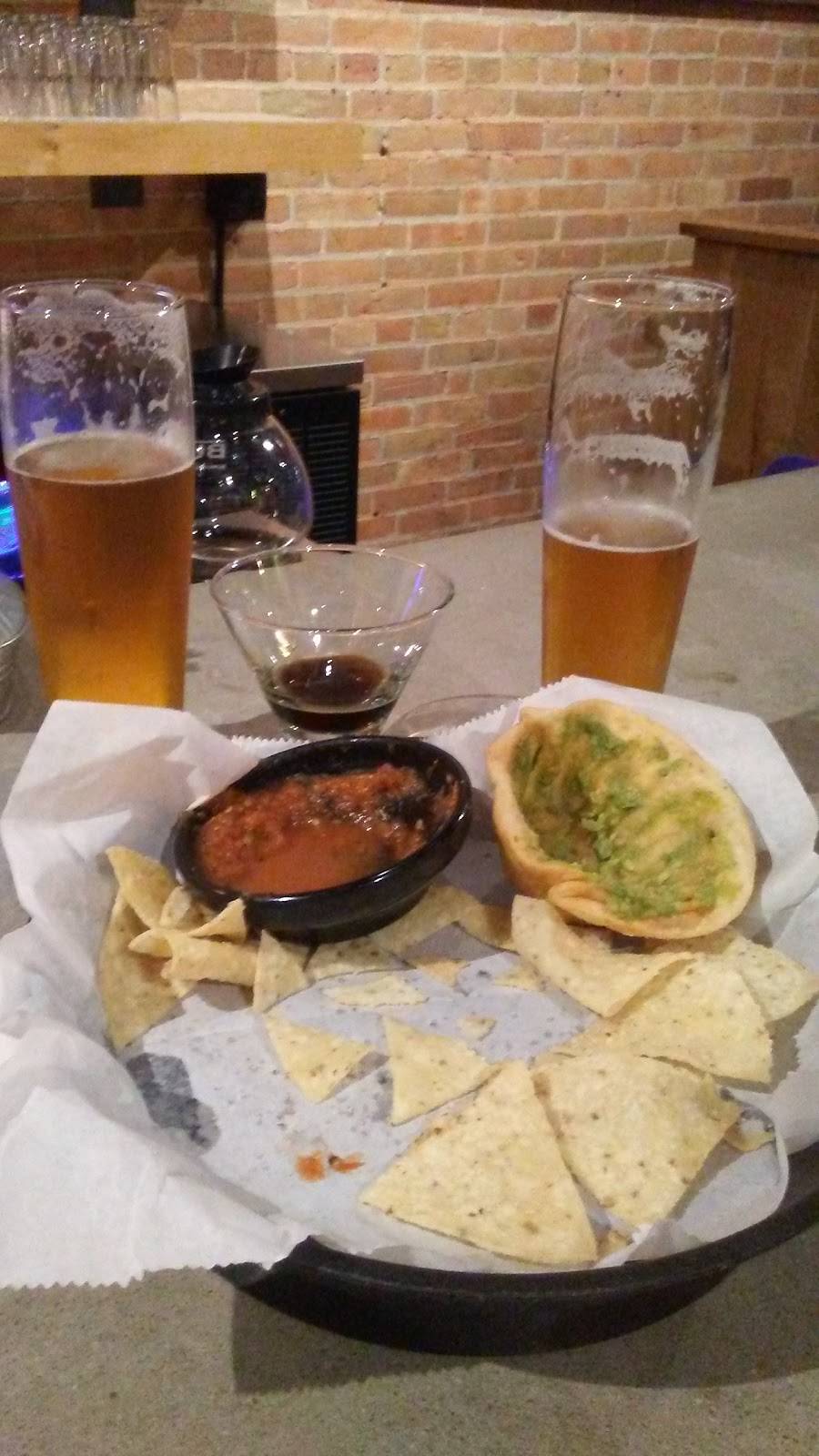 Salsarias | restaurant | 146 E Chicago Blvd, Tecumseh, MI 49286, USA | 5174230018 OR +1 517-423-0018