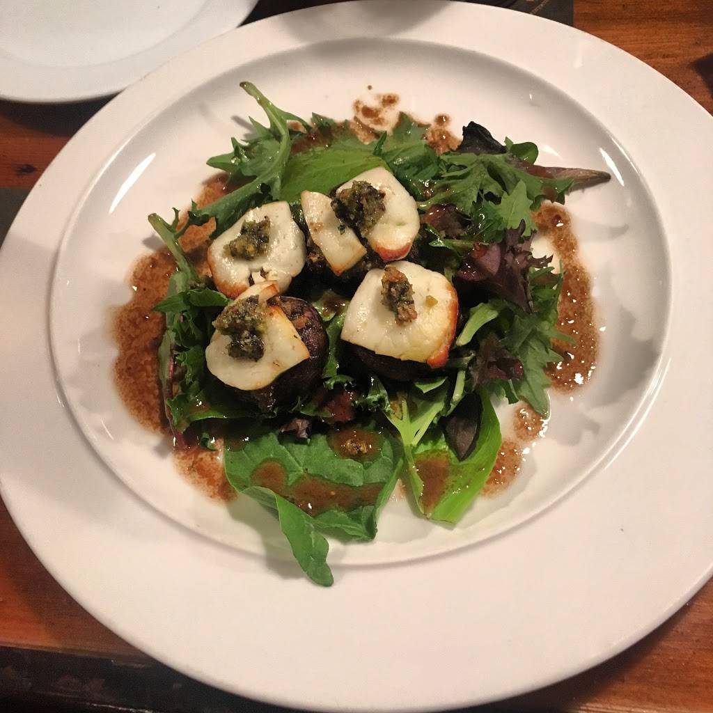 The Capitol Bar | restaurant | 973 King St E, Hamilton, ON L8M 1C3, Canada | 2893891001 OR +1 289-389-1001