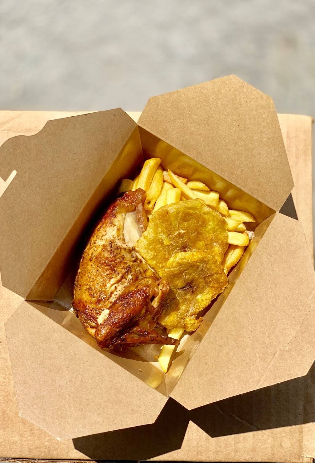 Charcoal & Chicken Miami | restaurant | 8151 NW 66th St, Miami, FL 33166, USA | 7862719470 OR +1 786-271-9470