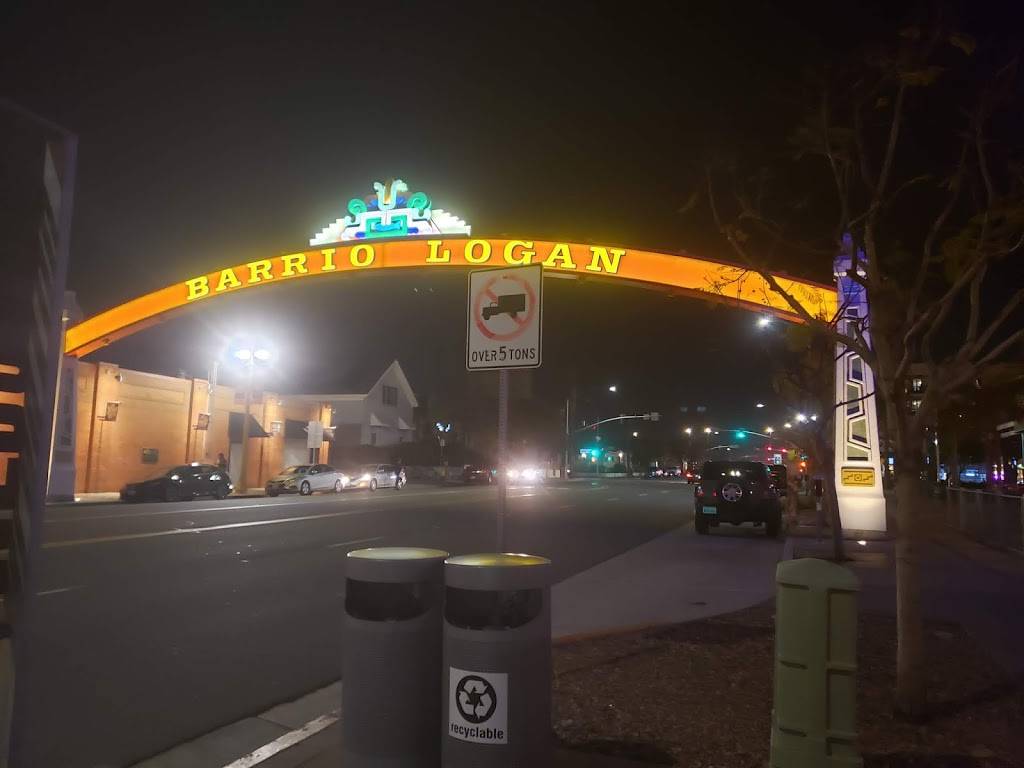 Mariscos El Pulpo Barrio Logan | restaurant | 1900 Main St Auto-Mechanics, San Diego, CA 92113, USA | 6195460427 OR +1 619-546-0427