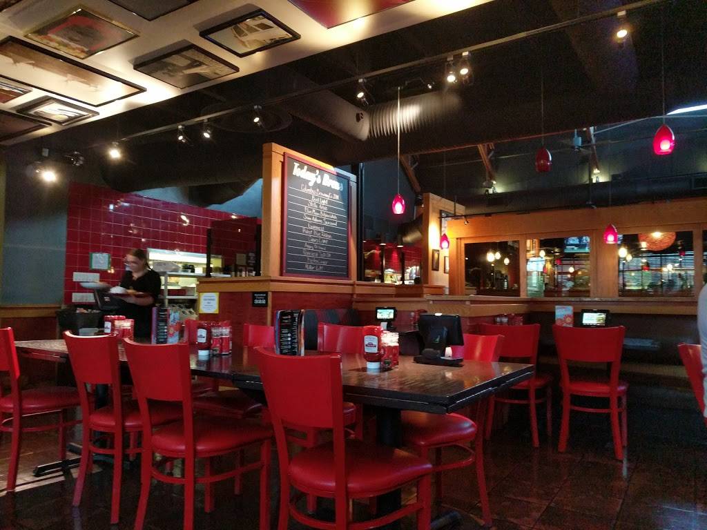 Red Robin Gourmet Burgers and Brews | restaurant | 3977 Morse Crossing, Columbus, OH 43219, USA | 6144755200 OR +1 614-475-5200