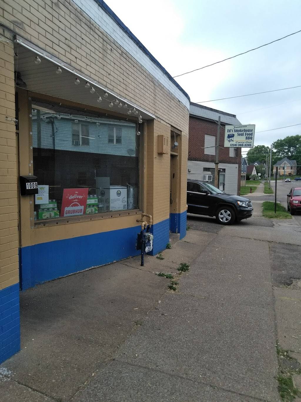 Eds Smokehouse Soul Food | restaurant | 1009 McKinley Ave NW, Canton, OH 44703, USA | 2342152222 OR +1 234-215-2222