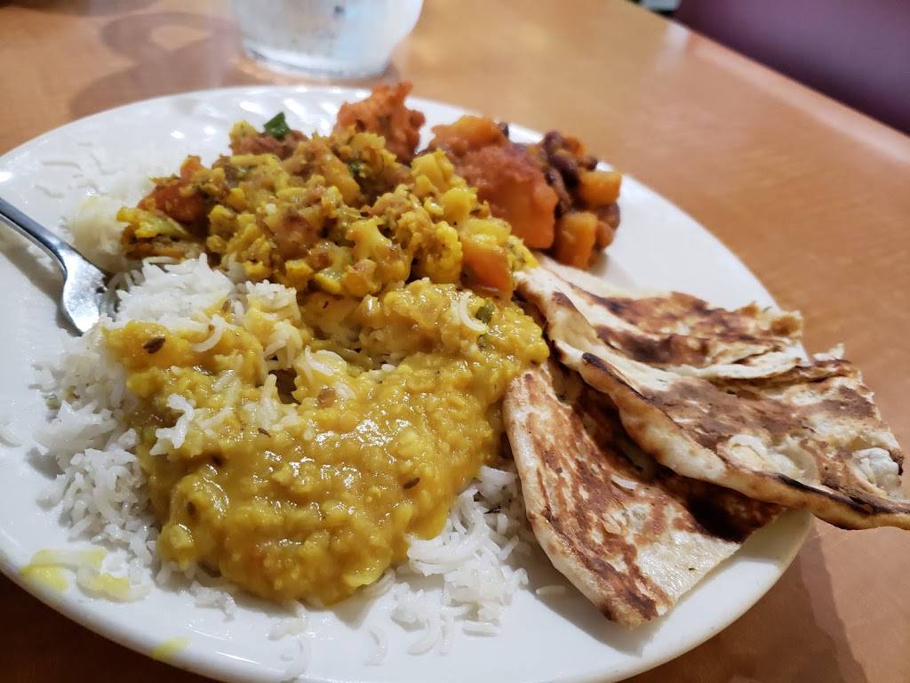 Indian Flame Restaurant | restaurant | 11607 Euclid Ave, Cleveland, OH 44106, USA | 2167915555 OR +1 216-791-5555