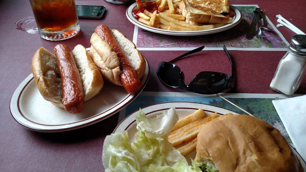 Trails End Restaurant | restaurant | 817 PA-118, Sweet Valley, PA 18656, USA | 5704772556 OR +1 570-477-2556