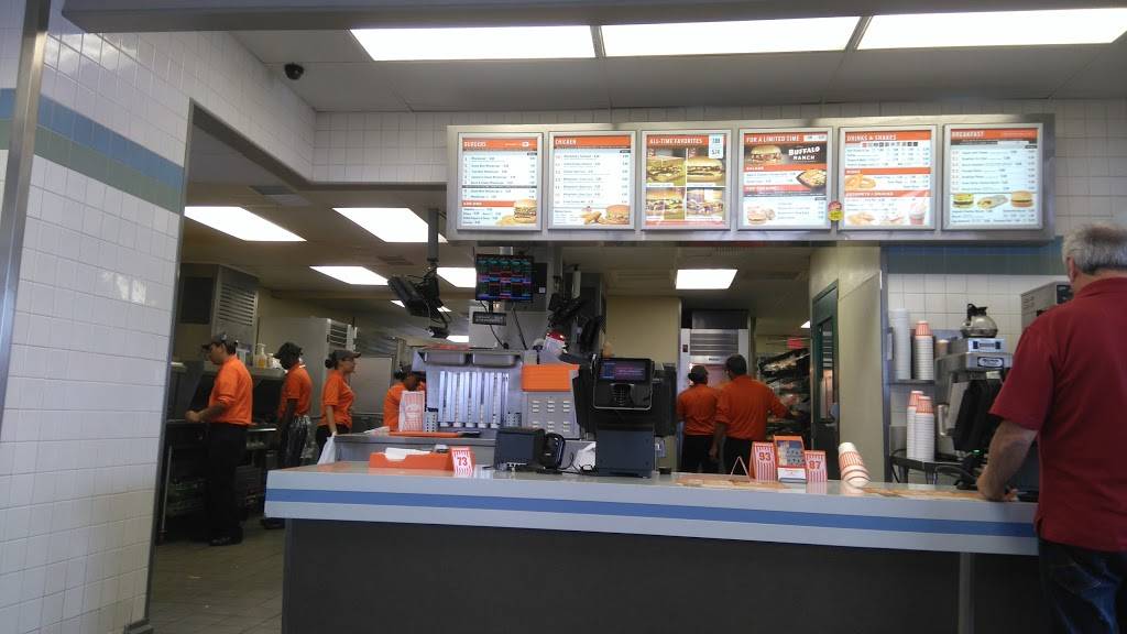 Whataburger | restaurant | 5900 San Pedro Ave, San Antonio, TX 78212, USA | 2107365769 OR +1 210-736-5769