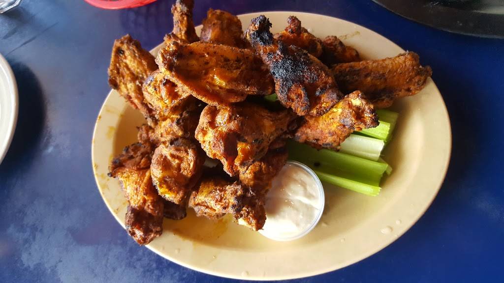 Elmos | restaurant | 2349 Millersport Hwy, Getzville, NY 14068, USA | 7166887237 OR +1 716-688-7237