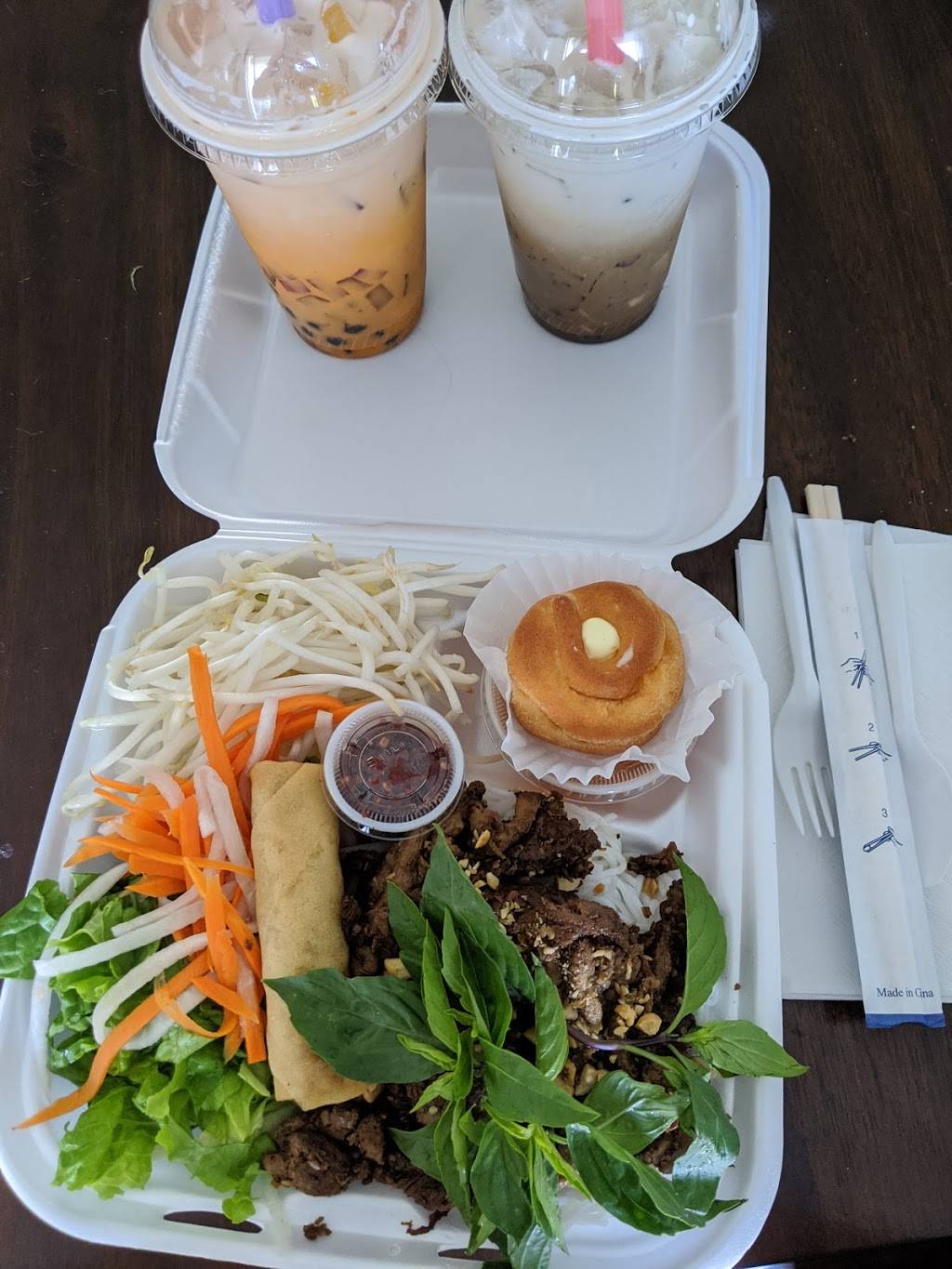Family Pho & Banh Mi | restaurant | 1427 Ave D, Snohomish, WA 98290, USA | 3602178916 OR +1 360-217-8916
