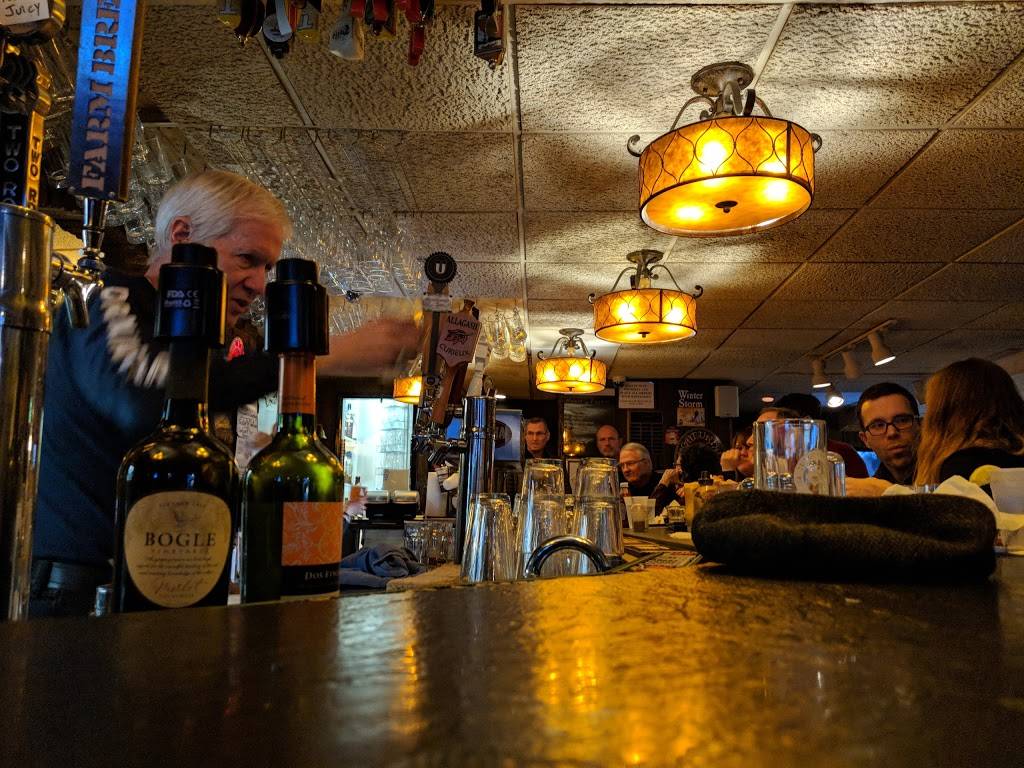 The Judges Bench | restaurant | 8385 Main St, Ellicott City, MD 21043, USA | 4104653497 OR +1 410-465-3497