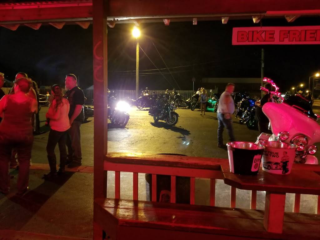 Sugar Shack Saloon | restaurant | 5560 S Brookville Rd, Indianapolis, IN 46219, USA | 3173566351 OR +1 317-356-6351