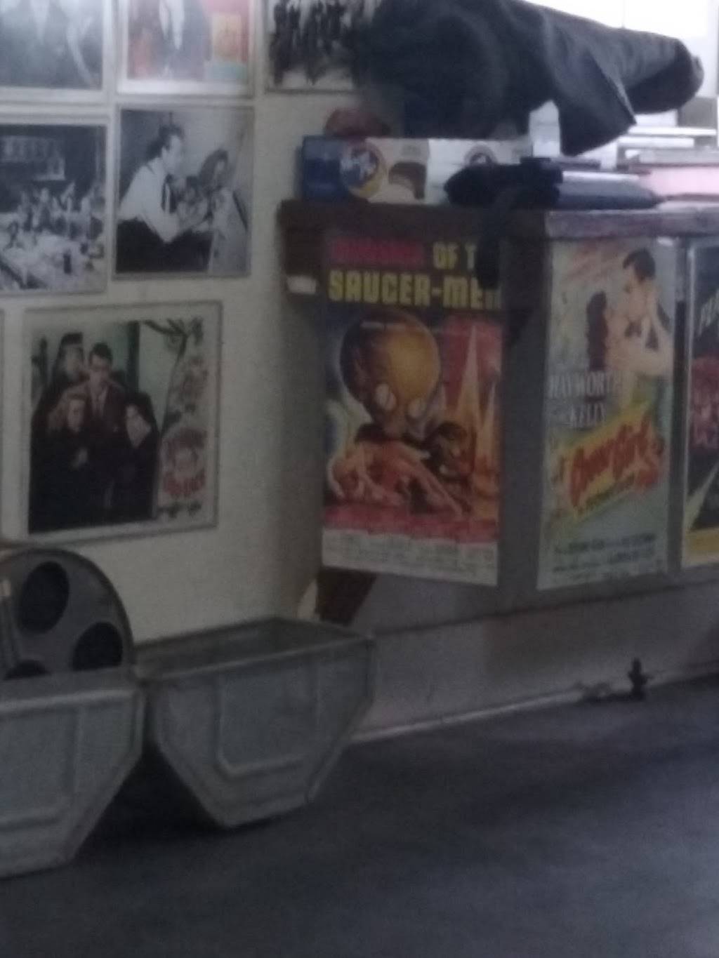 Joes Place | restaurant | 111 Simpson St, Gilmer, TX 75644, USA | 9038432161 OR +1 903-843-2161