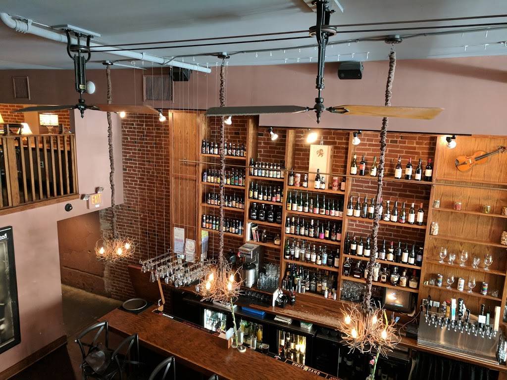 Bridge Tap House & Wine Bar | restaurant | 1004 Locust St, St. Louis, MO 63101, USA | 3142418141 OR +1 314-241-8141
