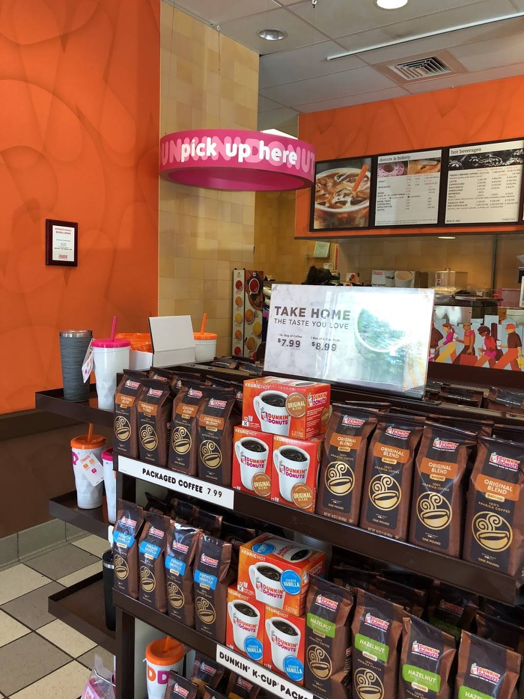 Dunkin | cafe | 369 E Main St, Thomaston, CT 06787, USA | 8602836763 OR +1 860-283-6763