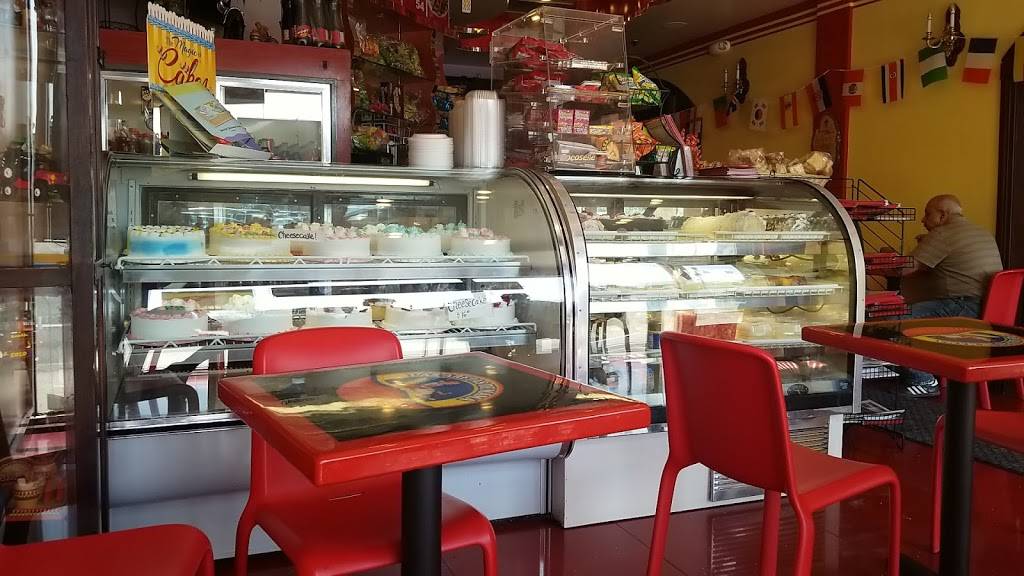 Las Arepas De Mama | bakery | 44 N Franklin St, Hempstead, NY 11550, USA | 5162809134 OR +1 516-280-9134