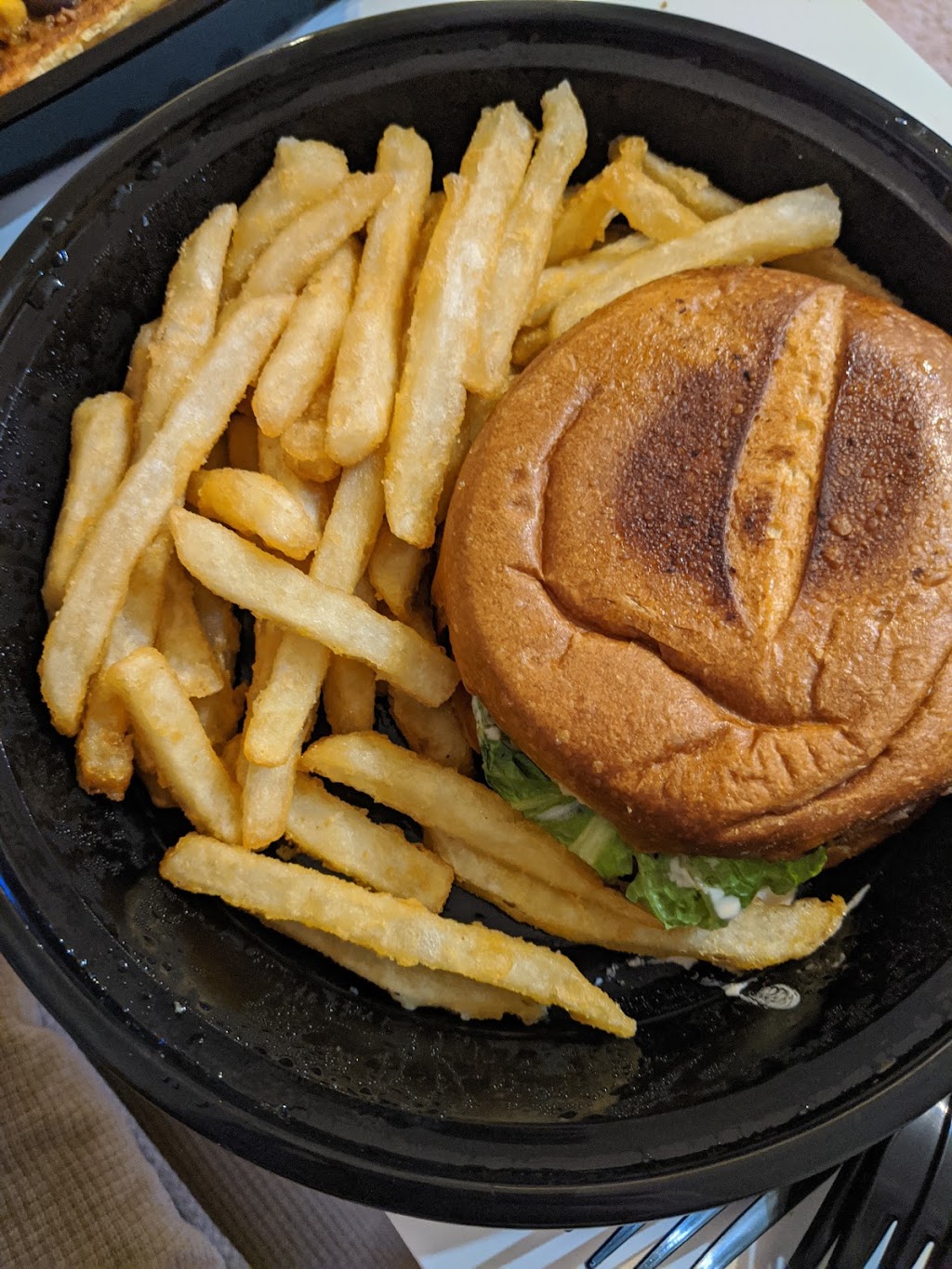 Carlos & Gabbys | restaurant | 100 W 83rd St, New York, NY 10024, USA | 2125806200 OR +1 212-580-6200