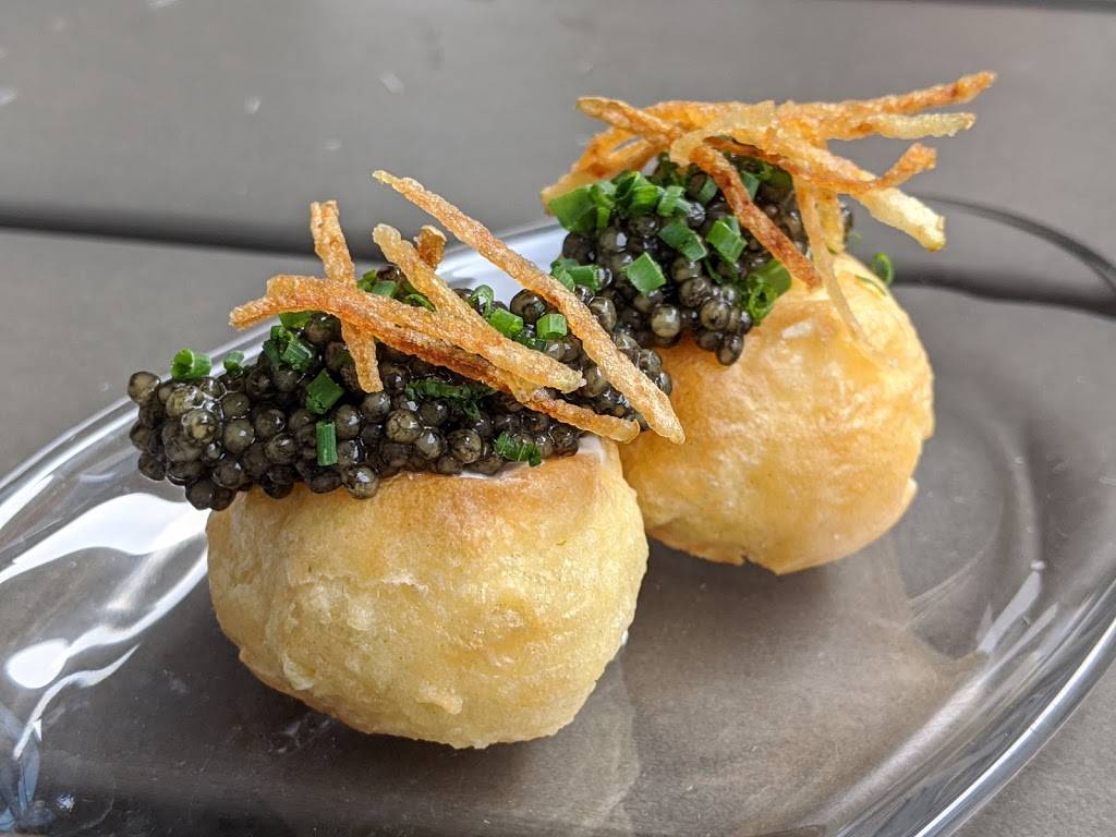 Delaney Oyster House | restaurant | 115 Calhoun St, Charleston, SC 29401, USA | 8435940099 OR +1 843-594-0099