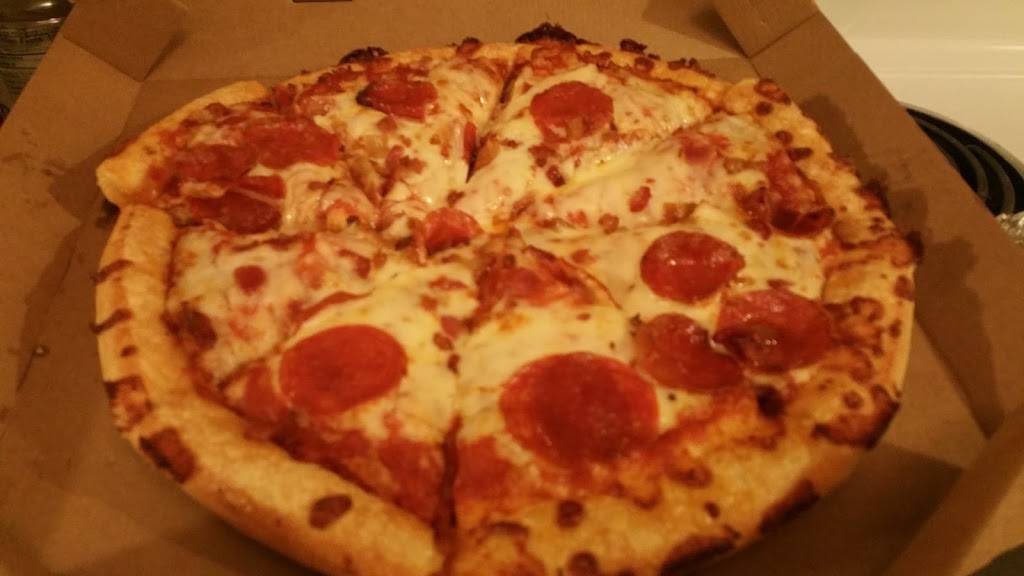 Pizza Hut | restaurant | 7136 Van Nuys Blvd, Van Nuys, CA 91405, USA | 8187790400 OR +1 818-779-0400