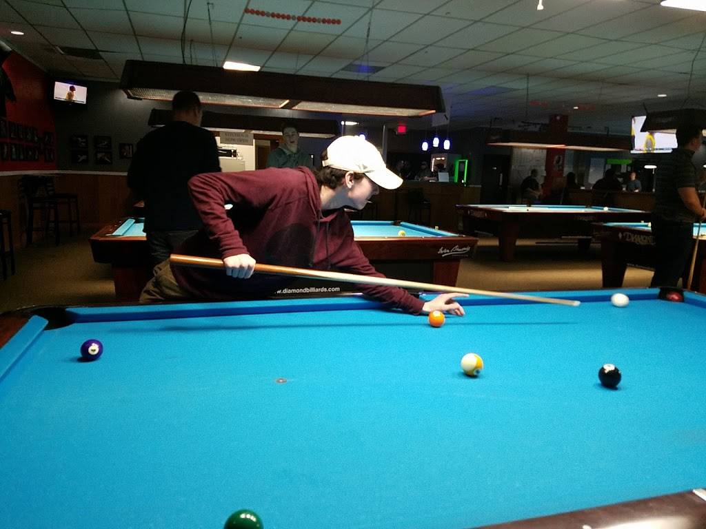 East Ridge Billiards | restaurant | 529 East Ridge Road, Rochester, NY 14621, USA | 5852708215 OR +1 585-270-8215
