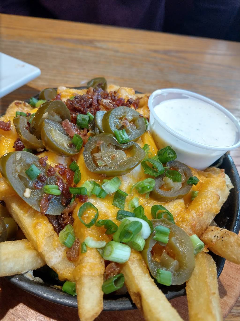 Chilis Grill & Bar | meal takeaway | 20760 S Avalon Blvd, Carson, CA 90746, USA | 3105161180 OR +1 310-516-1180