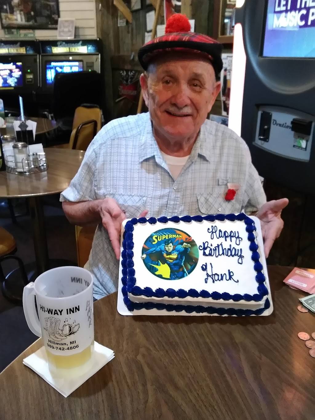 HI Way Inn | restaurant | 231 State St, Hillman, MI 49746, USA | 9897424806 OR +1 989-742-4806