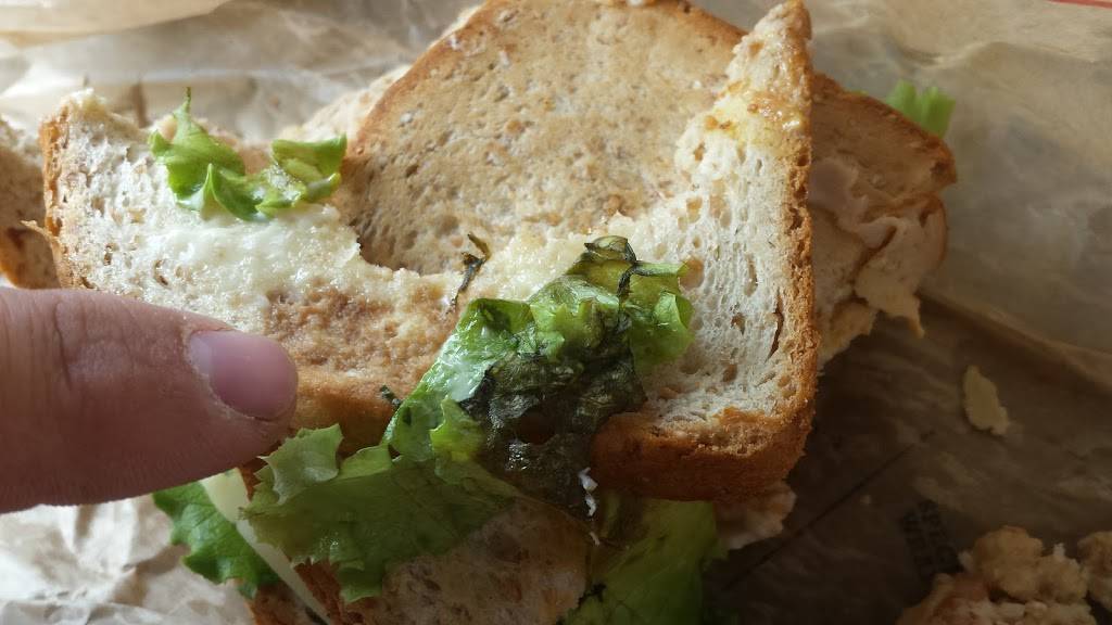 Arbys | restaurant | 2115 Avondale Dr, Durham, NC 27704, USA | 9192203206 OR +1 919-220-3206