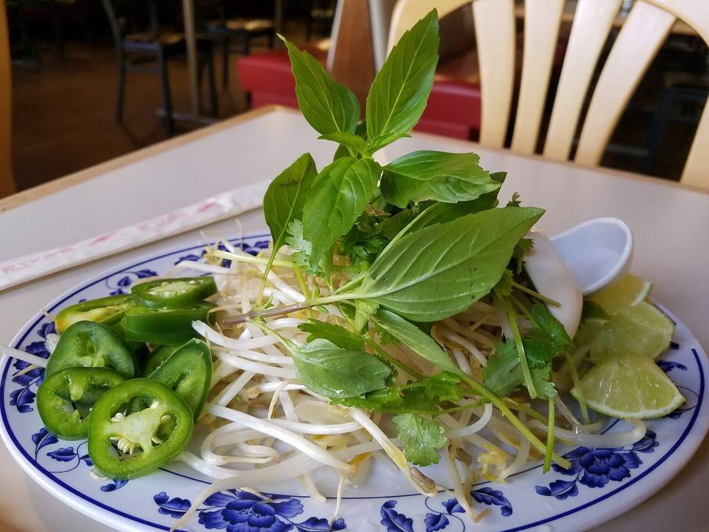 Uptown Vietnam Cuisine | restaurant | 1250 Broadway, Columbus, GA 31901, USA | 7065769922 OR +1 706-576-9922