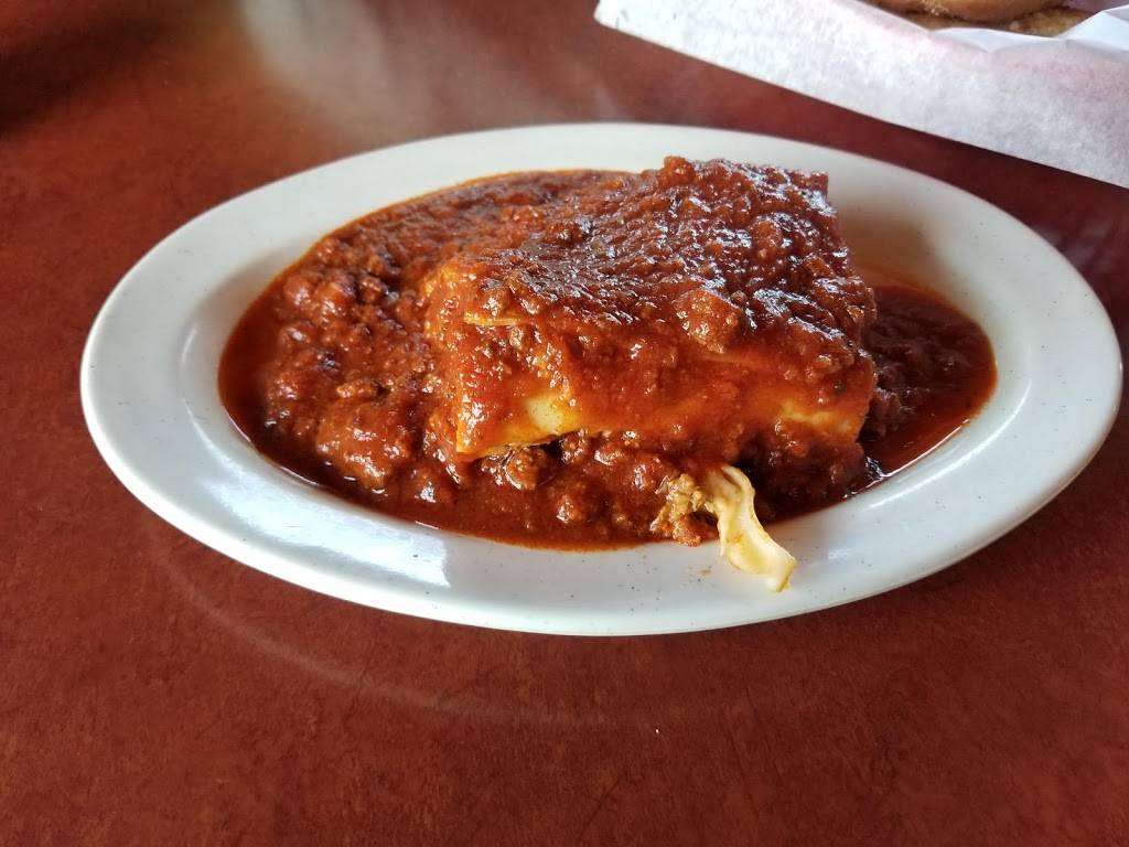 Vinces Spaghetti Express | restaurant | 28145 Jefferson Ave, Temecula, CA 92590, USA | 9515872782 OR +1 951-587-2782