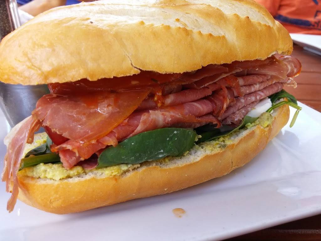 Horseshoe Pub and Restaurant | restaurant | 29 South St, Hudson, MA 01749, USA | 9785681265 OR +1 978-568-1265