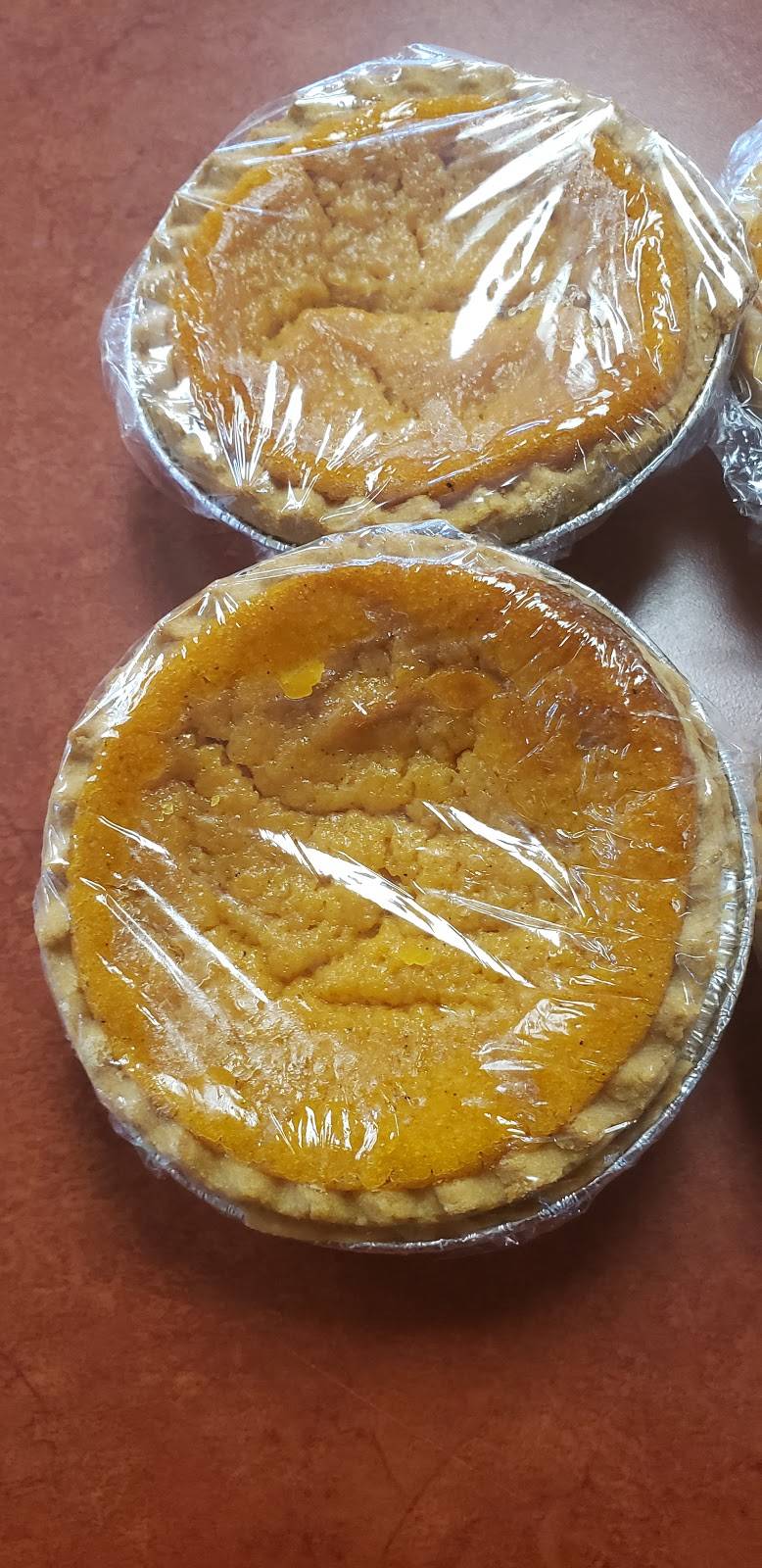 Gigis bbq Joint | restaurant | 777 44th St SE, Grand Rapids, MI 49548, USA | 6162888996 OR +1 616-288-8996