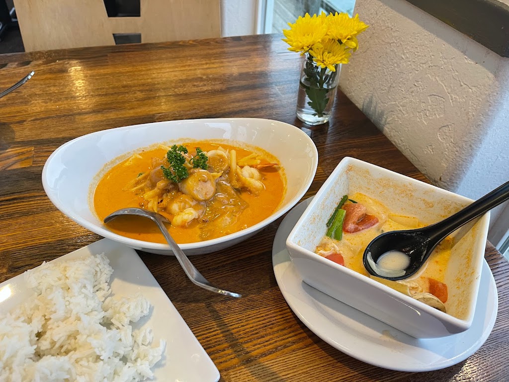 Thai Port Restaurant Newport | restaurant | 859 SW Bay Blvd., Newport, OR 97365, USA | 5415745553 OR +1 541-574-5553