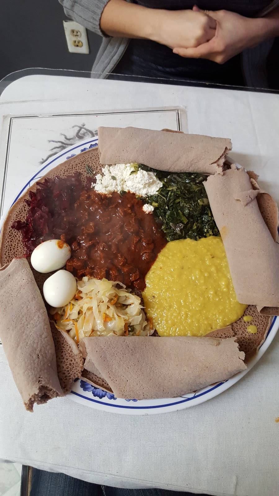 Awash Ethiopian Restaurant | restaurant | 976 Murfreesboro Pike # 11, Nashville, TN 37217, USA | 6153669911 OR +1 615-366-9911