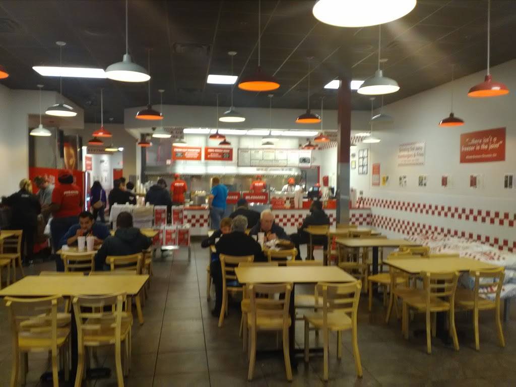 Five Guys | meal takeaway | 24548 West 12 Mile Road, Southfield, MI 48034, USA | 2483543483 OR +1 248-354-3483