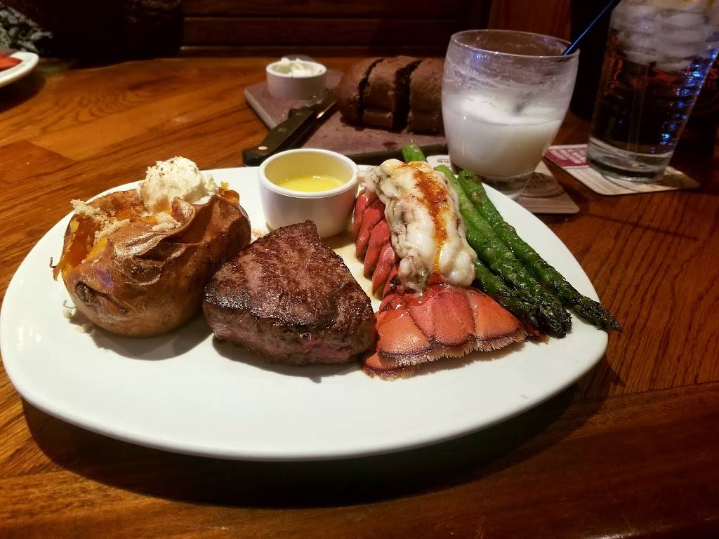 Outback Steakhouse | restaurant | 738 Howe Ave, Cuyahoga Falls, OH 44221, USA | 3309289550 OR +1 330-928-9550