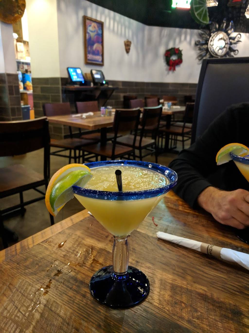 CINCO DE MAYO MEXICAN RESTAURANT AND BAR | restaurant | 402 Englar Rd, Westminster, MD 21157, USA | 4432018640 OR +1 443-201-8640