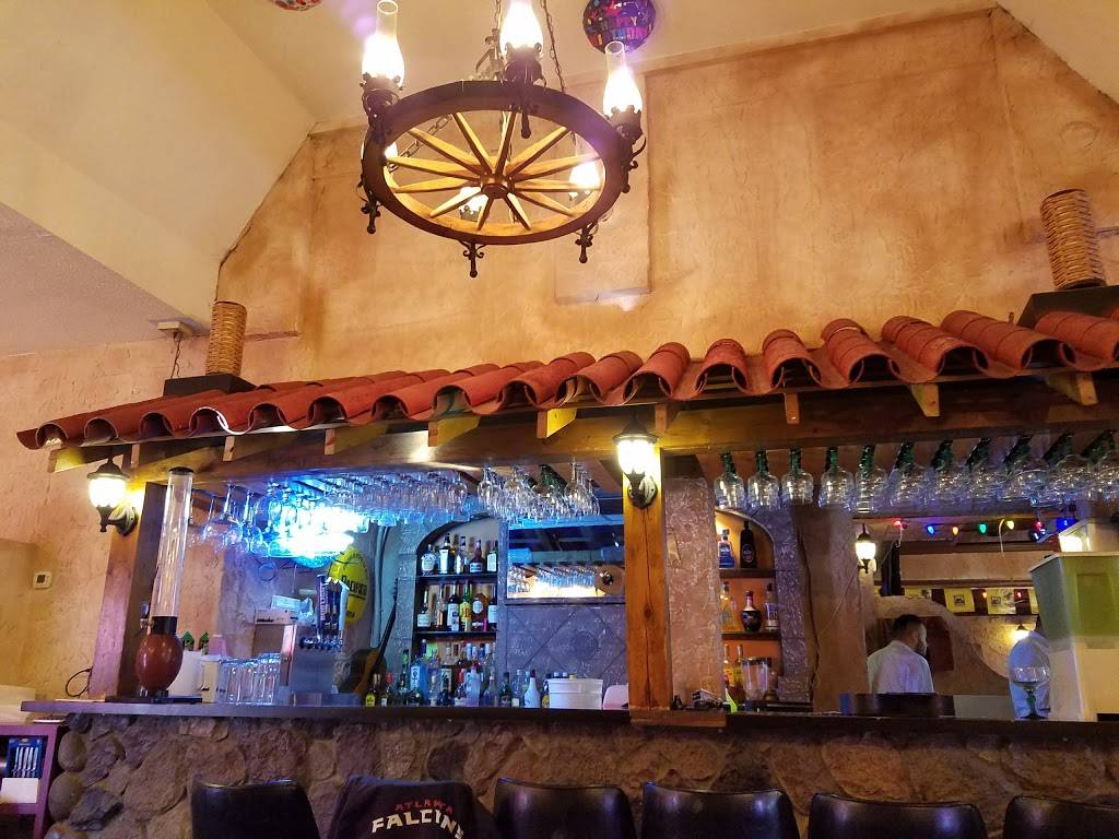 El Ranchero Mexican | restaurant | 21 Sturgis Corner Dr, Iowa City, IA 52246, USA | 3193384324 OR +1 319-338-4324