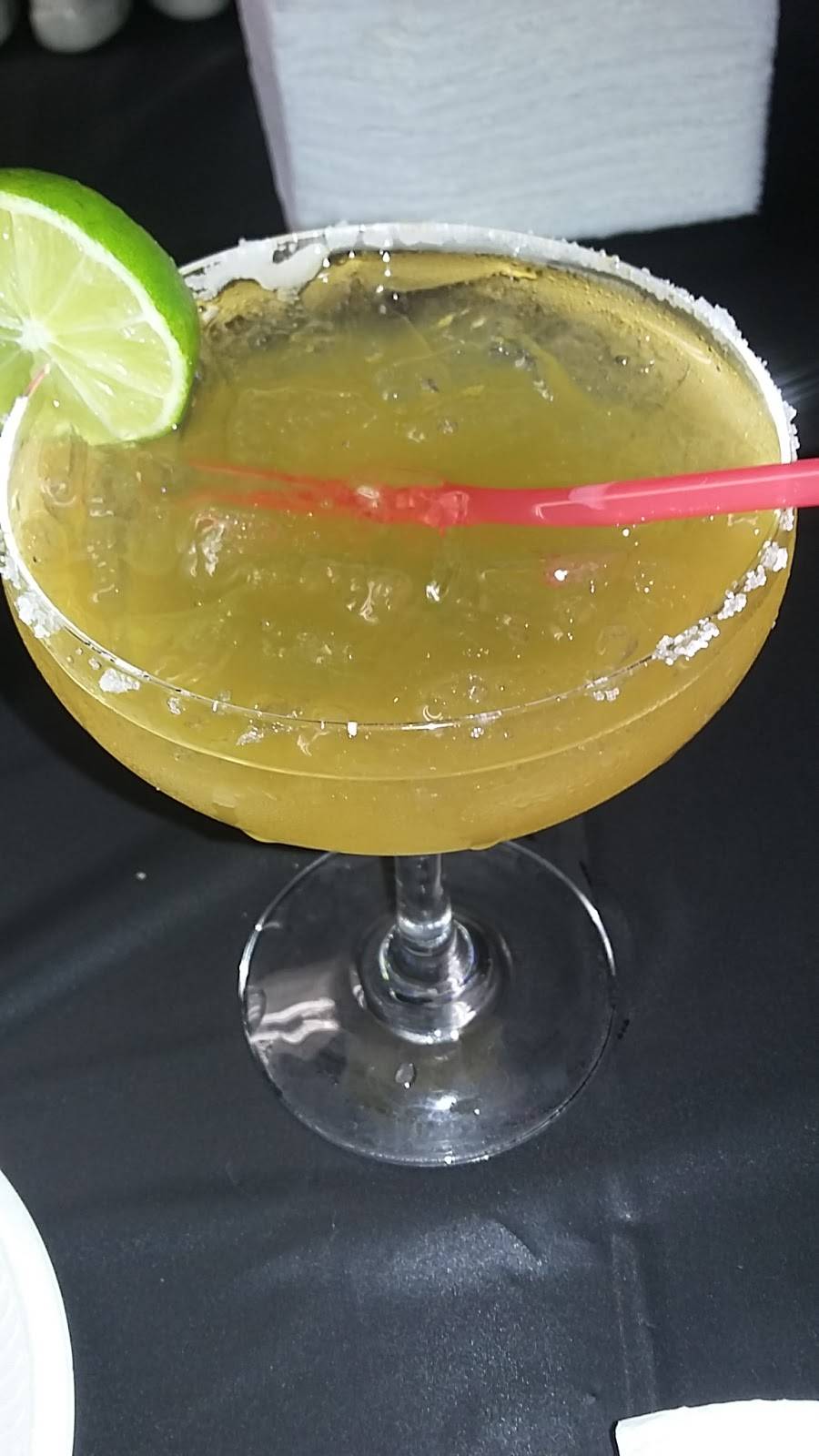 Magueys | restaurant | 5280 E Washington Blvd, Commerce, CA 90040, USA | 3232692442 OR +1 323-269-2442