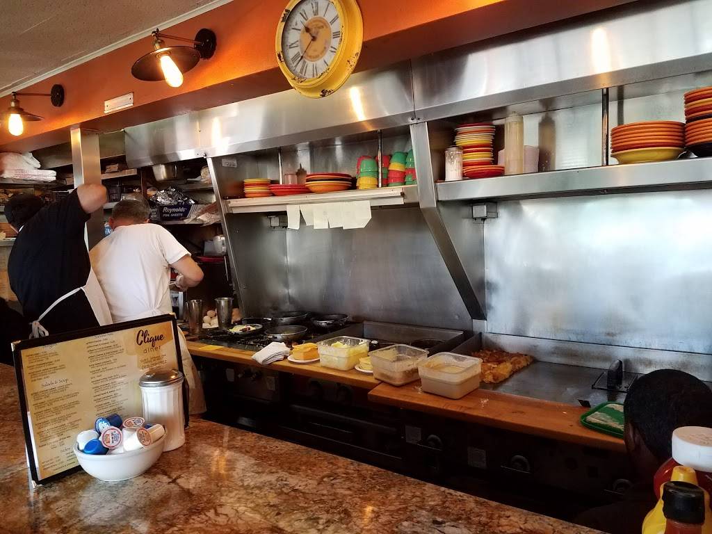 Clique | restaurant | 1326 E Jefferson Ave, Detroit, MI 48207, USA | 3132590922 OR +1 313-259-0922