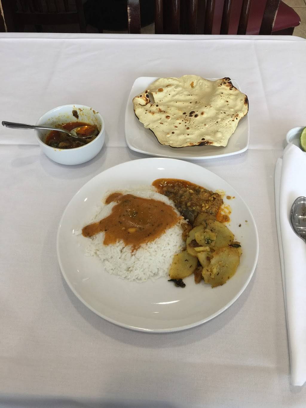 Aavkar Indian Cuisine | restaurant | 18311 Pioneer Blvd, Artesia, CA 90701, USA | 5624031551 OR +1 562-403-1551