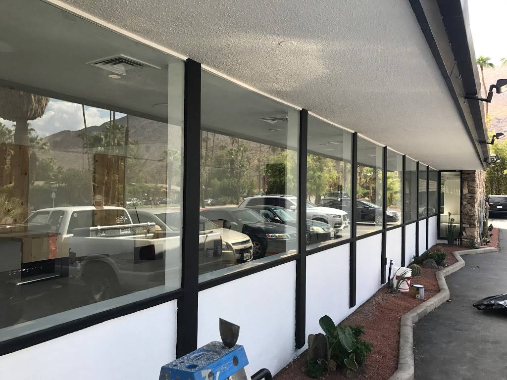 Evzin Palm Springs | night club | 411 E Palm Canyon Dr, Palm Springs, CA 92264, USA | 7606568764 OR +1 760-656-8764