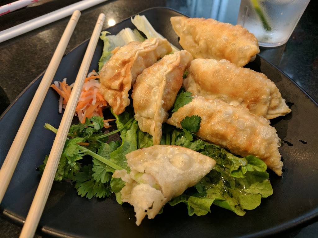 Wow Pho | restaurant | 110 Hidden Valley Pkwy, Norco, CA 92860, USA | 9518088789 OR +1 951-808-8789