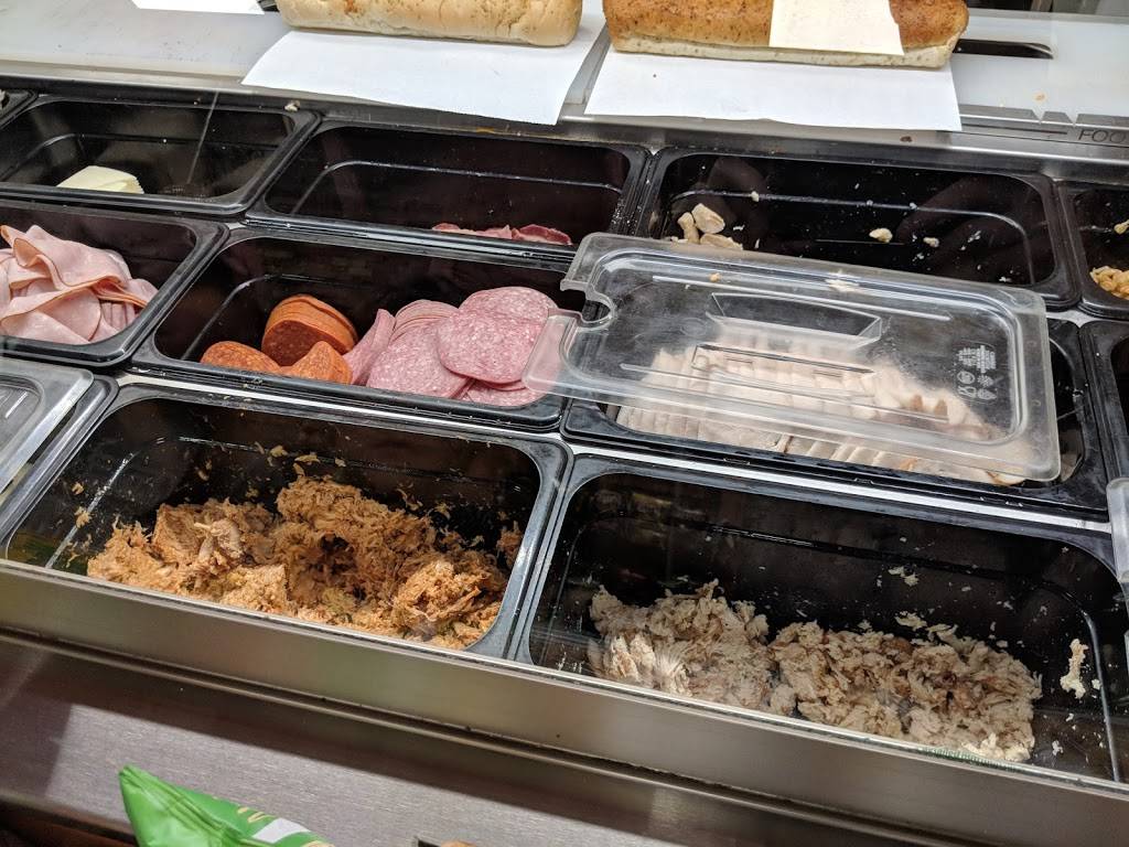 Subway | restaurant | 7 Continental Blvd Unit I, Merrimack, NH 03054, USA | 6034247700 OR +1 603-424-7700