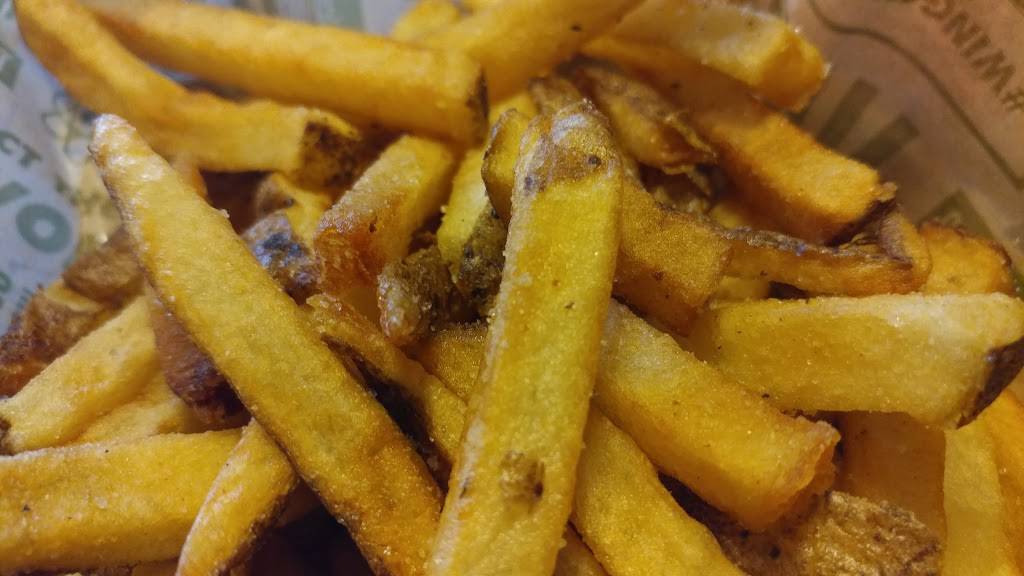 Wingstop | restaurant | 6909 La Tijera Blvd, Los Angeles, CA 90045, USA | 3106709464 OR +1 310-670-9464