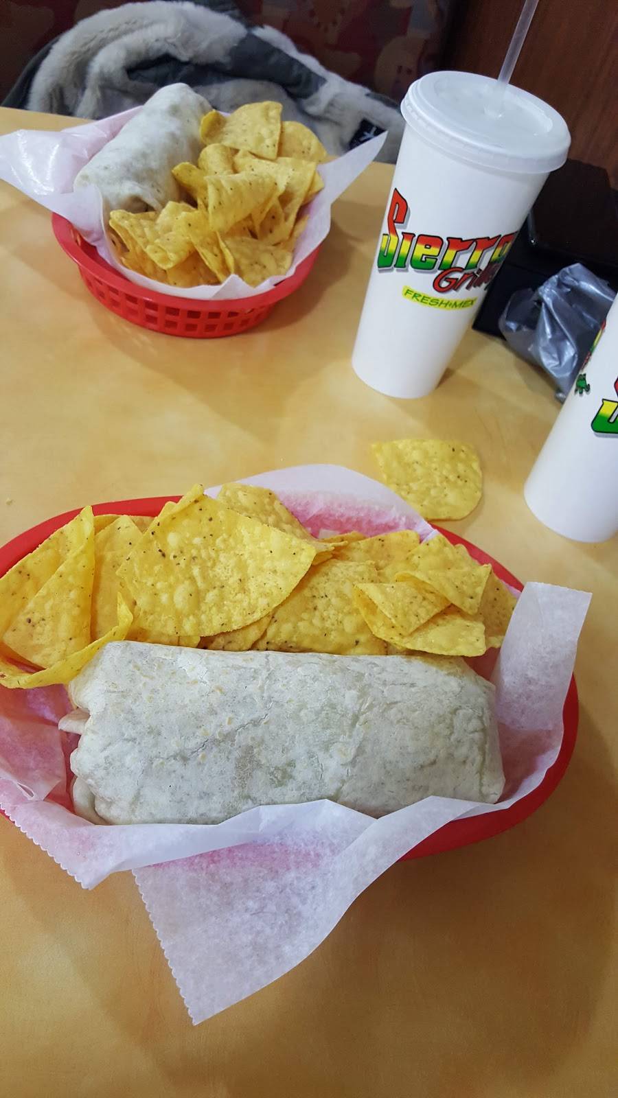 Sierra Grille | restaurant | 617 Connecticut Ave, Norwalk, CT 06854, USA | 2038386227 OR +1 203-838-6227