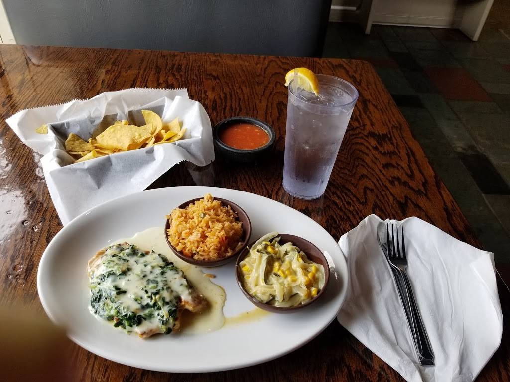 Agavos Cocina & Tequila | restaurant | 2924 Walnut Grove Rd, Memphis, TN 38111, USA | 9014339345 OR +1 901-433-9345